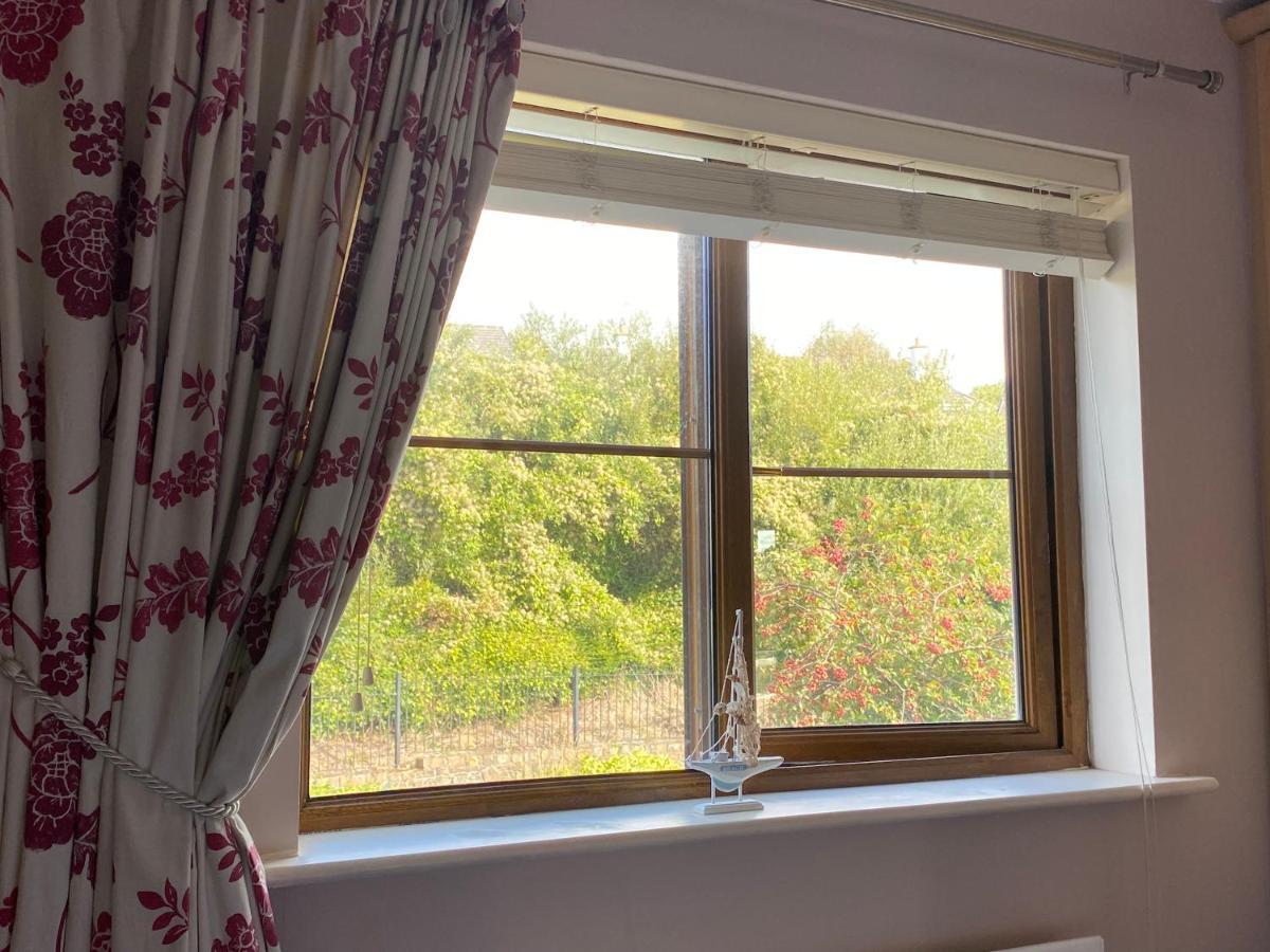 Summer Cottage In كينسالي المظهر الخارجي الصورة